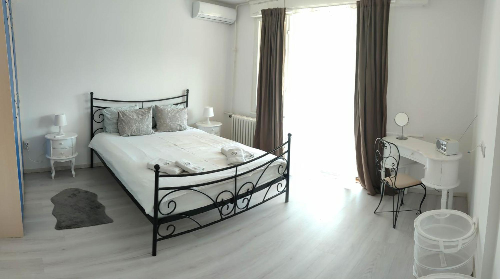 Apartment 51 - Bright, Spacious, Lux 1 Bedroom In The City Center - Stari Grad 베오그라드 외부 사진